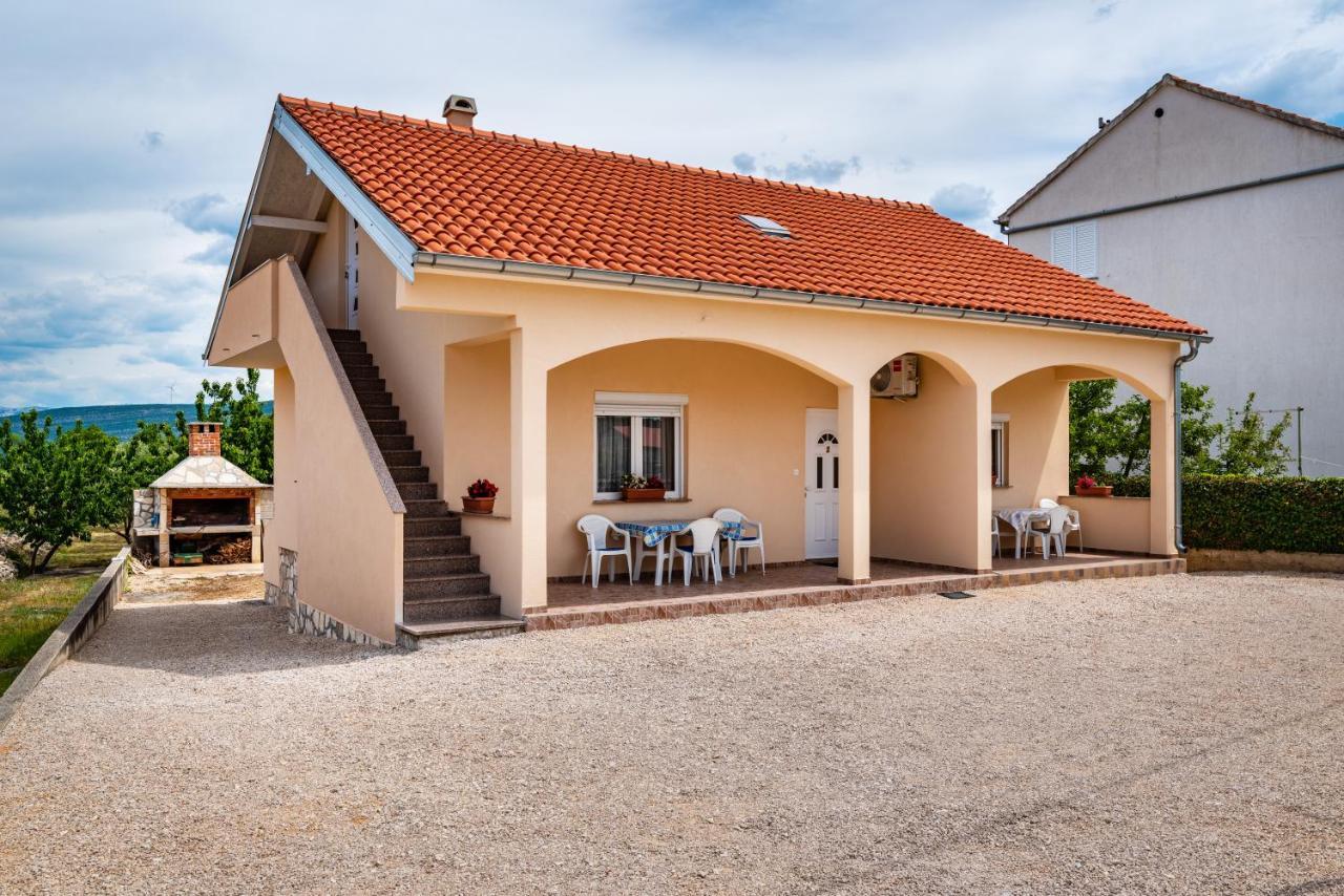 Apartment Culina Pridraga Exterior photo