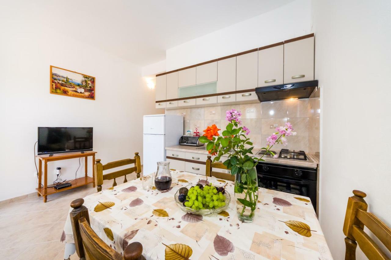 Apartment Culina Pridraga Exterior photo